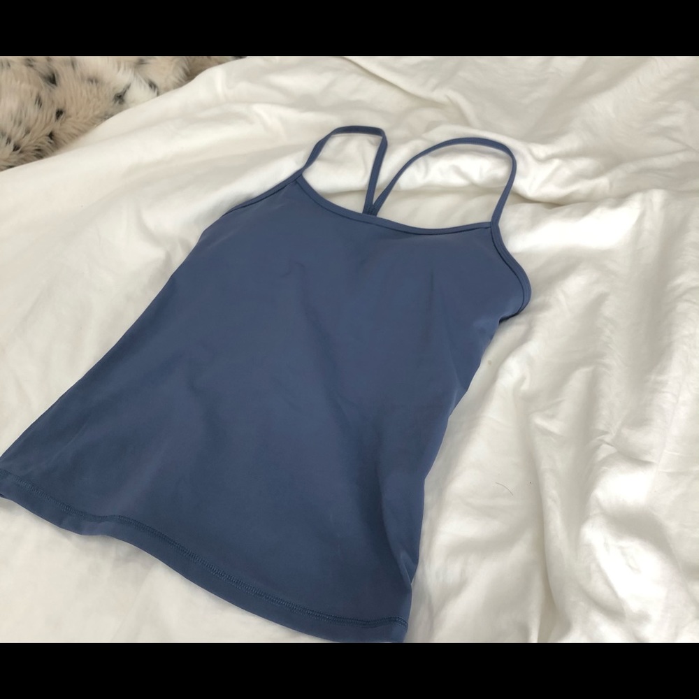 Lululemon tank